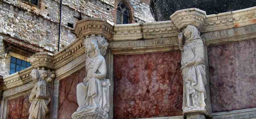 Fontana Maggiore