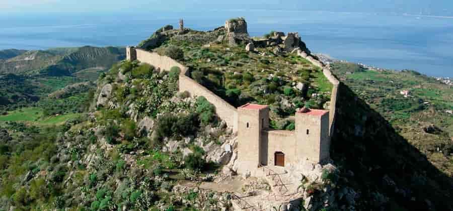 Castello di Santo Niceto