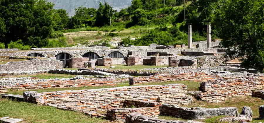 Area Archeologica di Alba Fucens