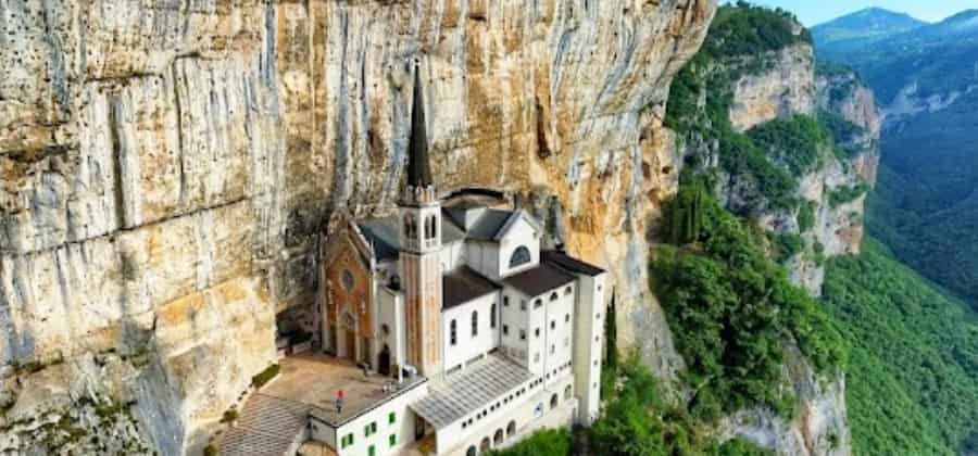 Santuario Madonna della Corona