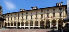 Loggia del Vasari