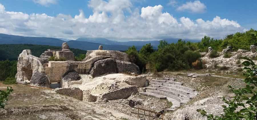 Sito Archeologico di Peltuinum