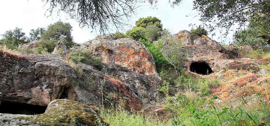 Necropoli di Mandras