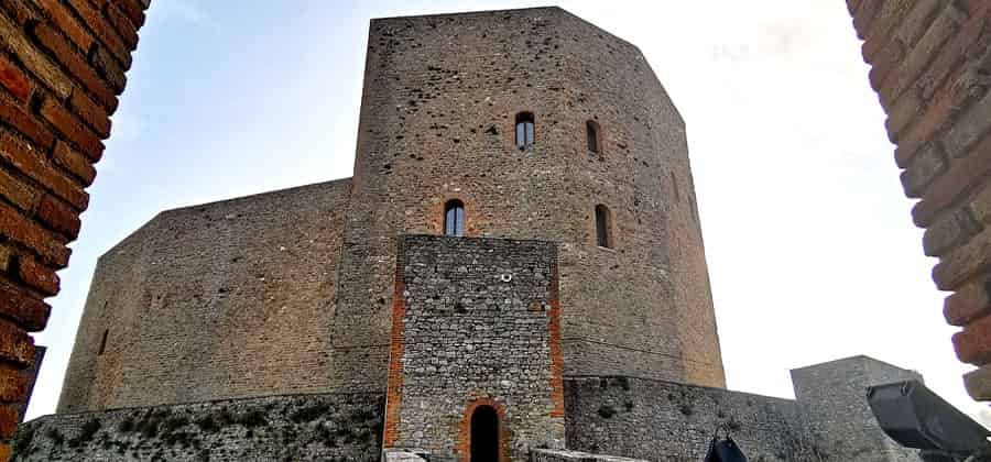 Rocca di Montefiore Conca