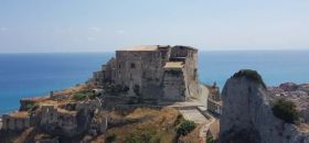 Castello Carafa