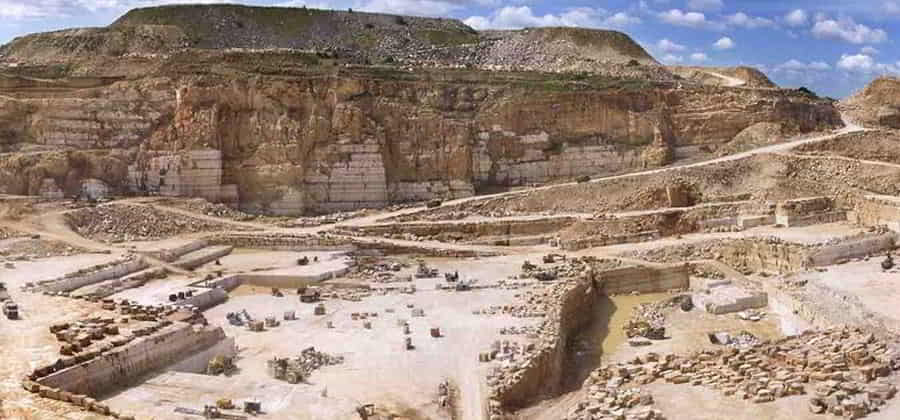 Scavi Archeologici di Pirro Nord