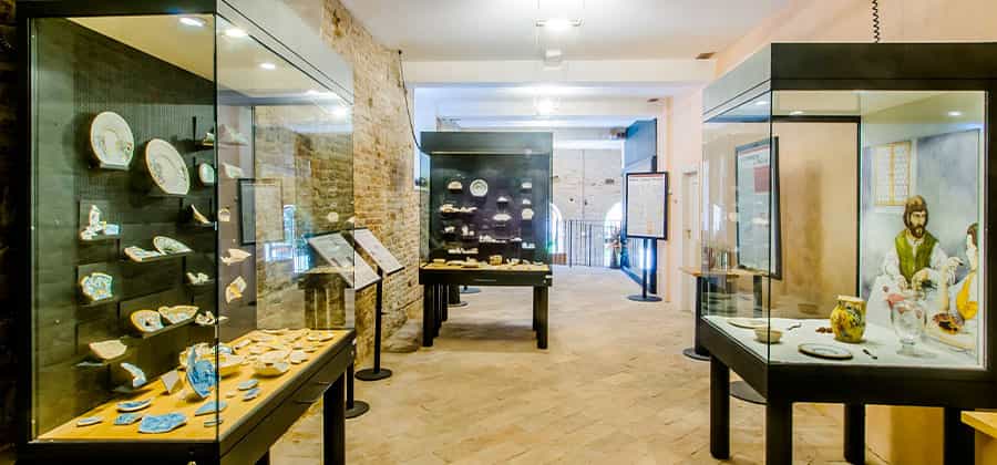 Mostra delle Maioliche Mondainesi