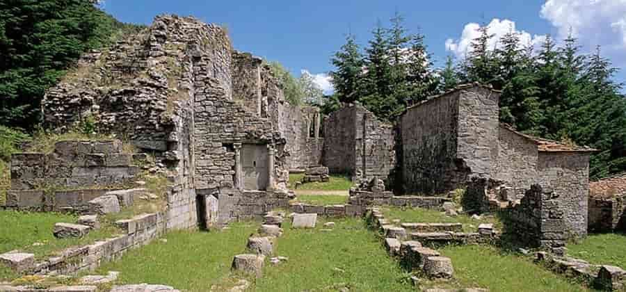 Pieve di Santa Trinità in Alpe