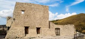 Castello di Palazzo Adriano