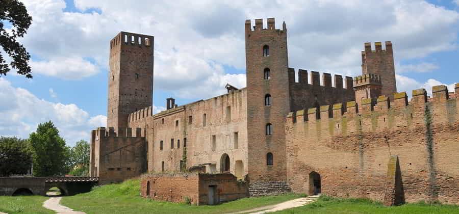 Castello di San Zeno