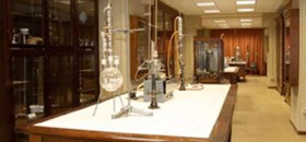Collezione degli strumenti storici di Chimica