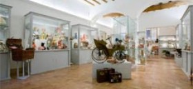 Piccolo Museo di Bambole e altri Balocchi