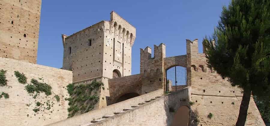 Castello di Montefiore