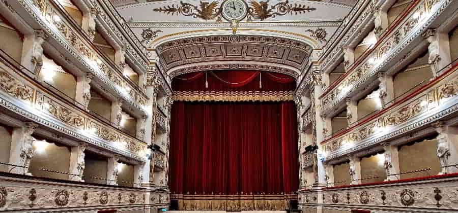 Teatro "Domenico Alaleona"