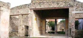 Casa di Lucio Cecilio Giocondo