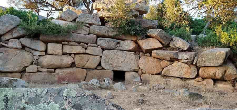 Tomba dei giganti di Barrancu Mannu