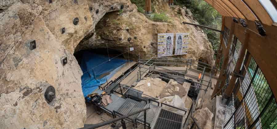 Grotta di Fumane