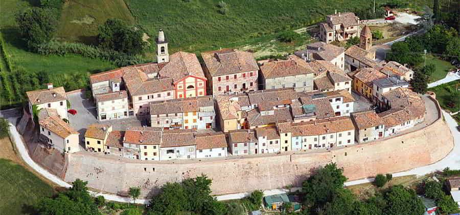 Castello di Sant'Andrea di Suasa