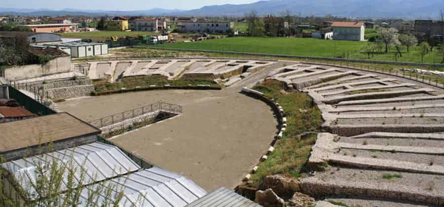 Anfiteatro romano di Alife