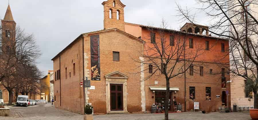 Museo Collezione Gianfranco Luzzetti