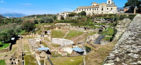 Teatro e Criptoportico di Sessa Aurunca