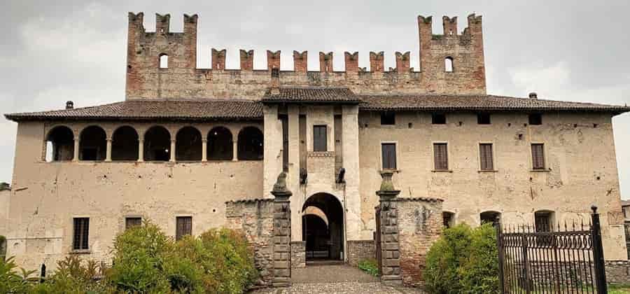 Castello di Malpaga