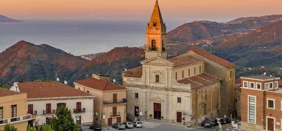 Chiesa Madre dei SS. Apostoli Filippo e Giacomo