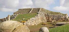 Complesso prenuragico di Monte d'Accoddi